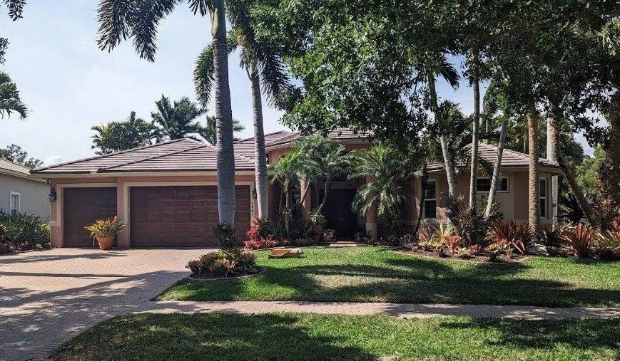 Fascia and Soffit Repair 10 service single images