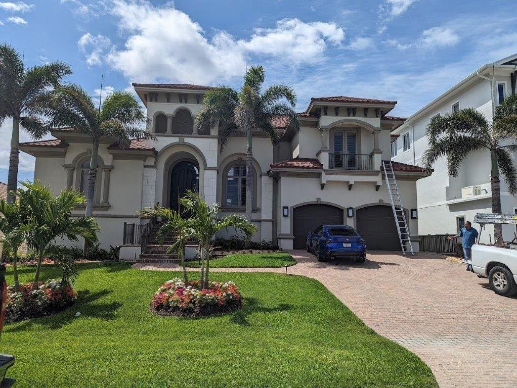 Fascia and Soffit Repair 9 service single images